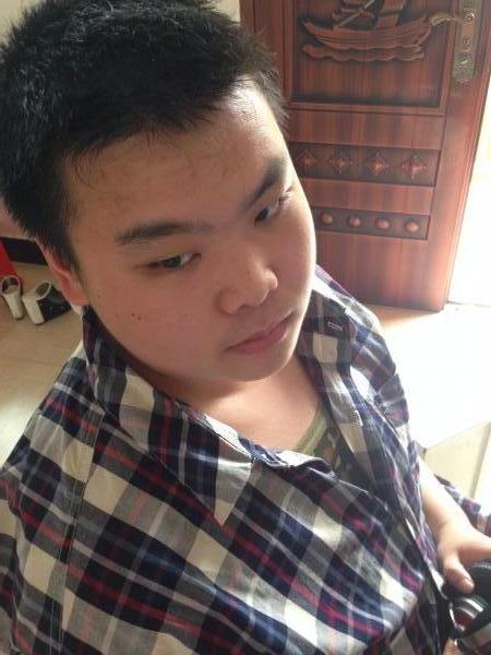 006 2000.02.05。 安徽省霍邱县汪坤。91世。].jpg