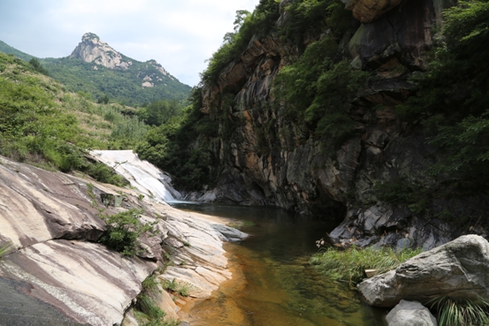 仙女岩与狮子流涎