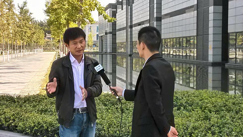 高邮电视台采访临清市博物馆馆长魏辉