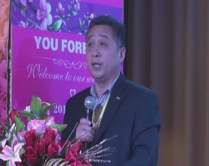 名誉副会长汪秀火宗亲作修改《固始县汪氏文化研究会章程》报告