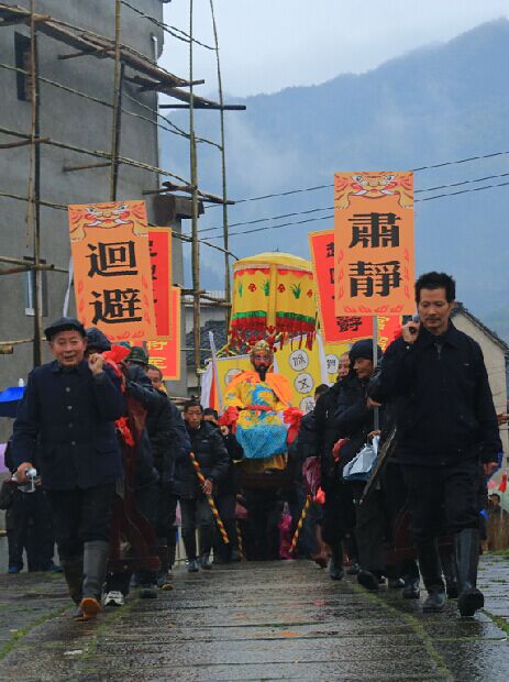 羊年抬汪公照片 260.jpg