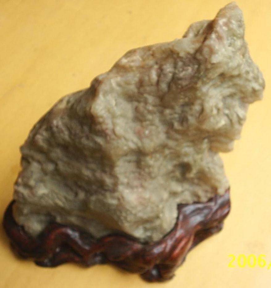 稀世珍品——白蜡玉兔