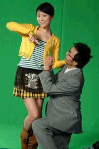 与现任女友杨乐乐婚期将至