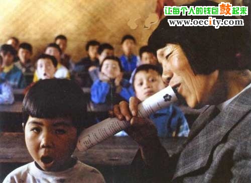 在这里，声音是一种奢望！如果是你，你还会埋怨命运的不公吗？