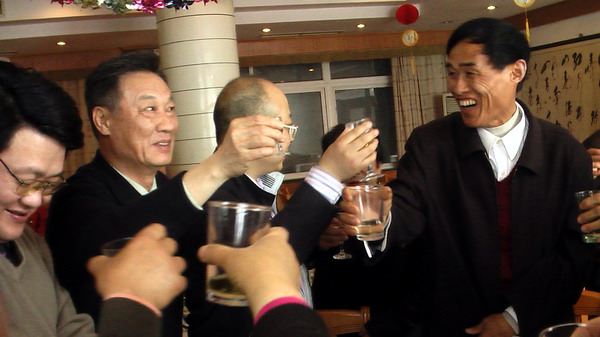 血浓于水的亲情相聚