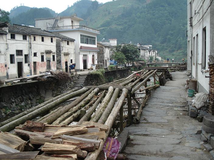 08年夏的汪满田