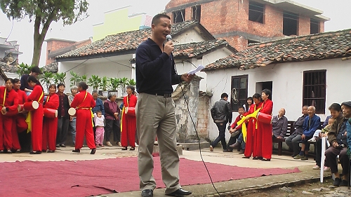 19汪书记首次演唱村歌