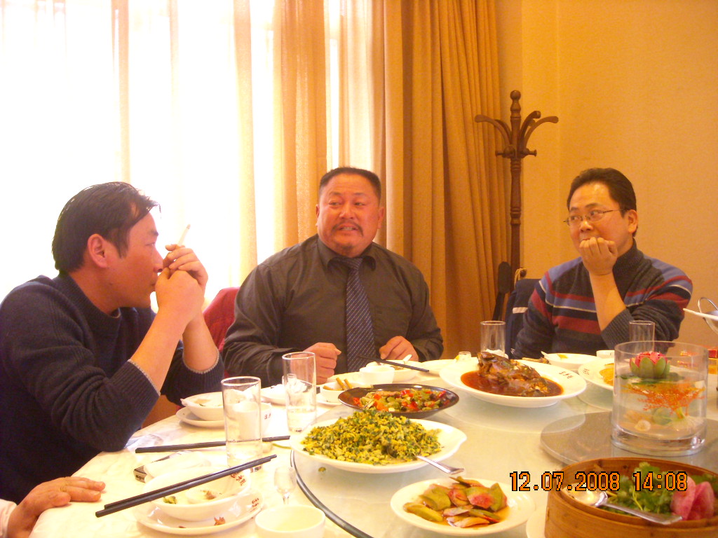 席间讲汪氏故事、汪步胜汪武林听得好认真