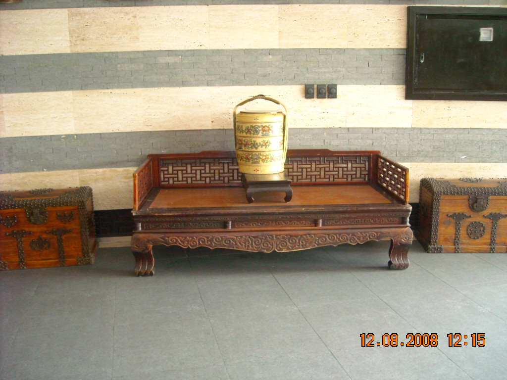 有江南老古箱子等