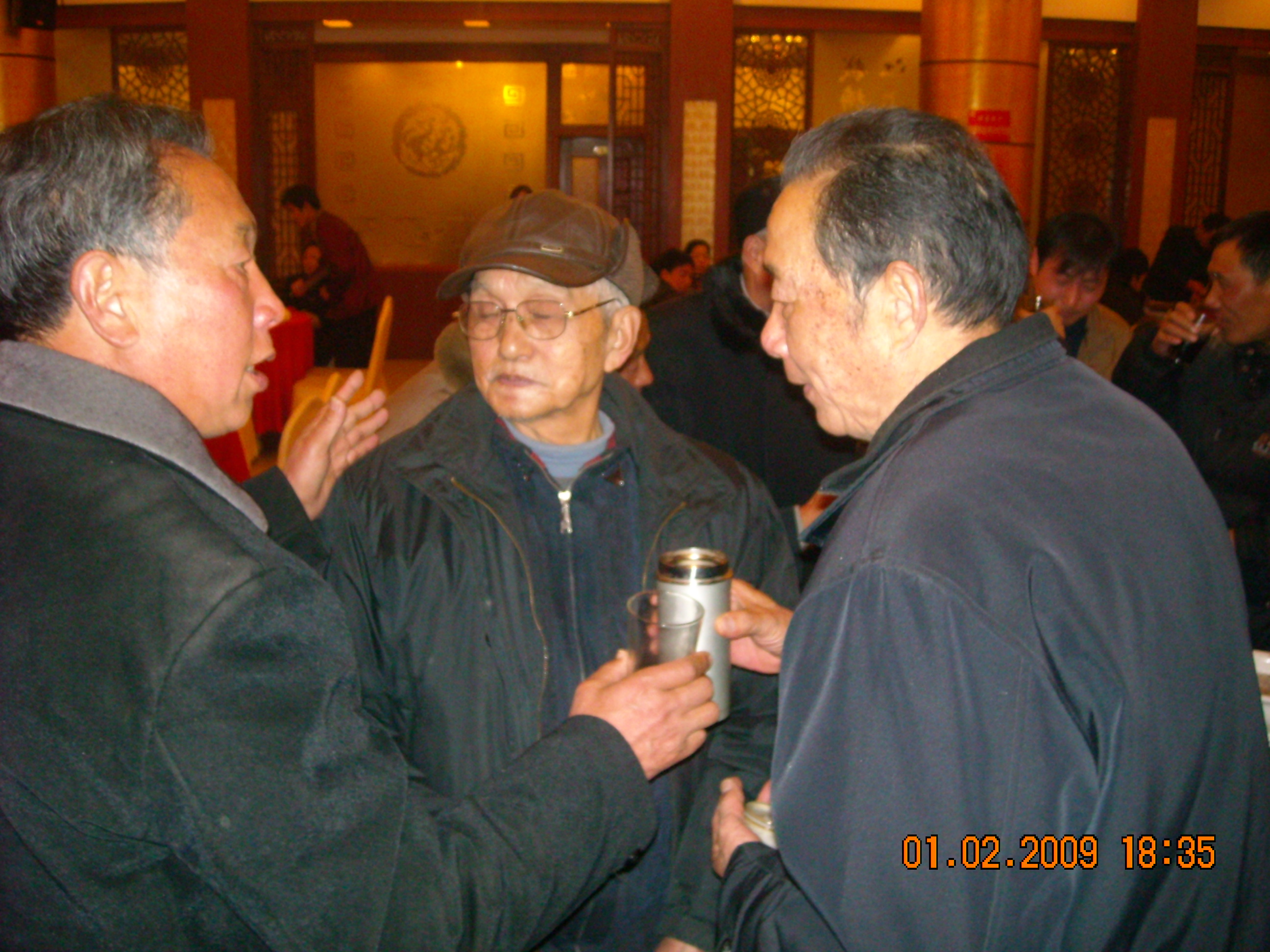 光福会长与两位老前辈共叙亲情