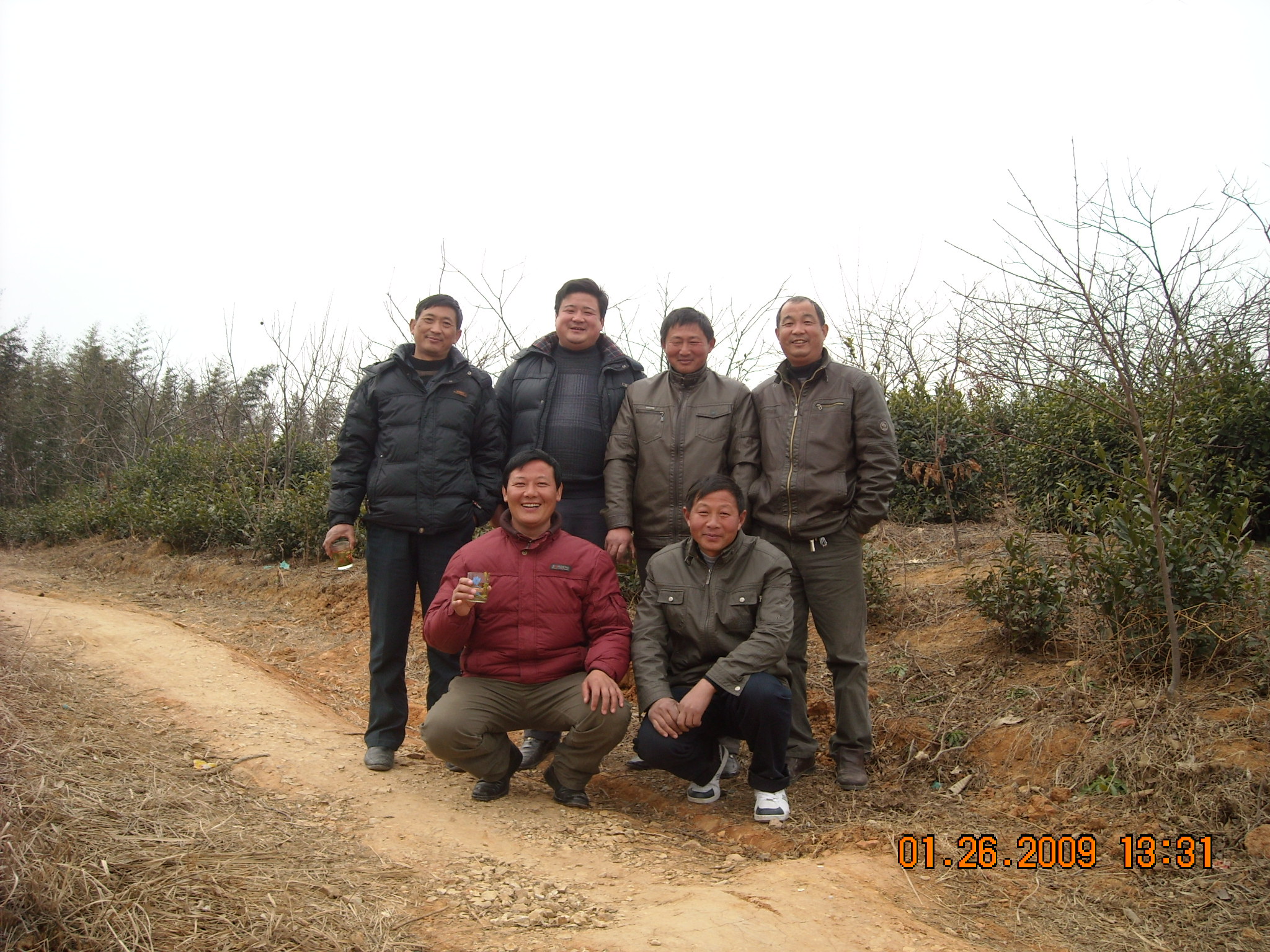 叔叔汪浩和至子在合影