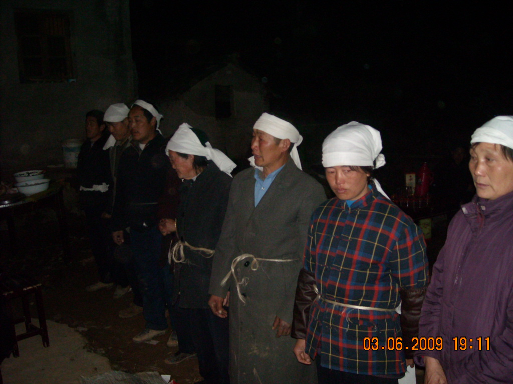 孝子孝孙孝重孙叩谢！