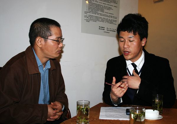 来自广东的汪氏后裔接受黄山市交通旅游广播电台采访