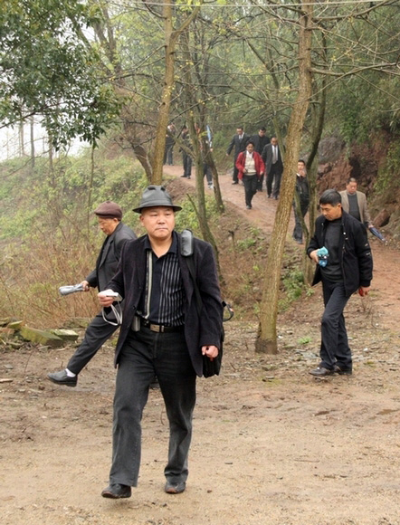 浙江的宗亲来到了现场。