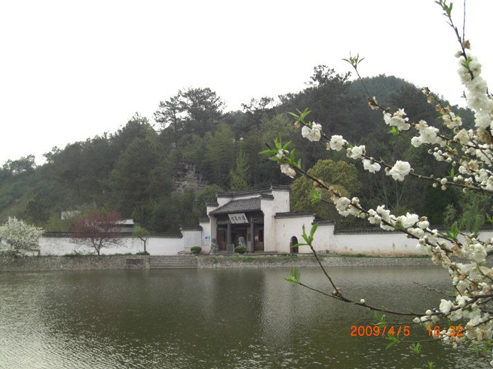潜口民居博物馆一景，真是一步一景。