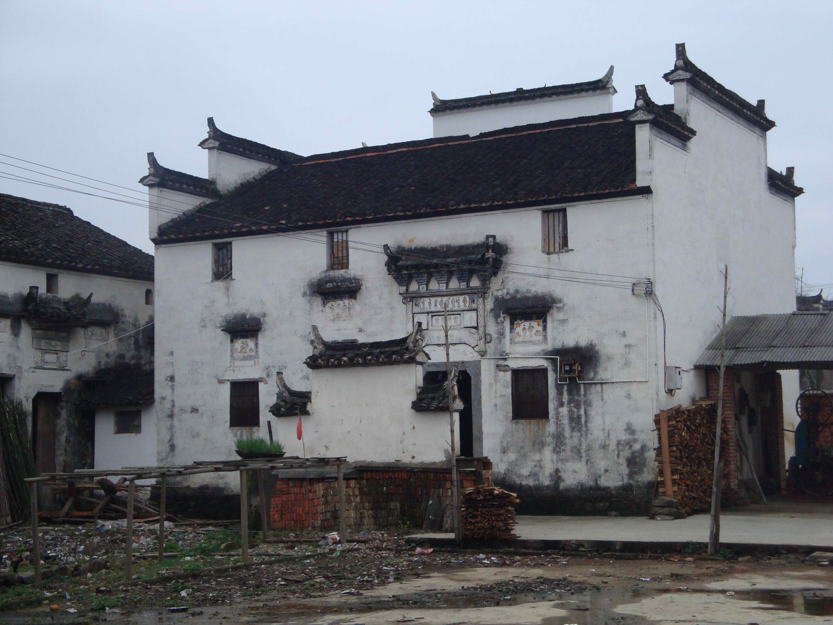 169典型古屋b.JPG