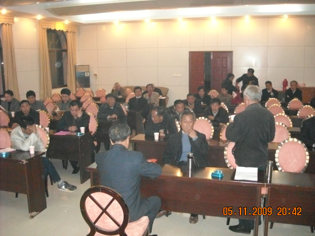 汪达悟讲今后要加强越国堂后备力量