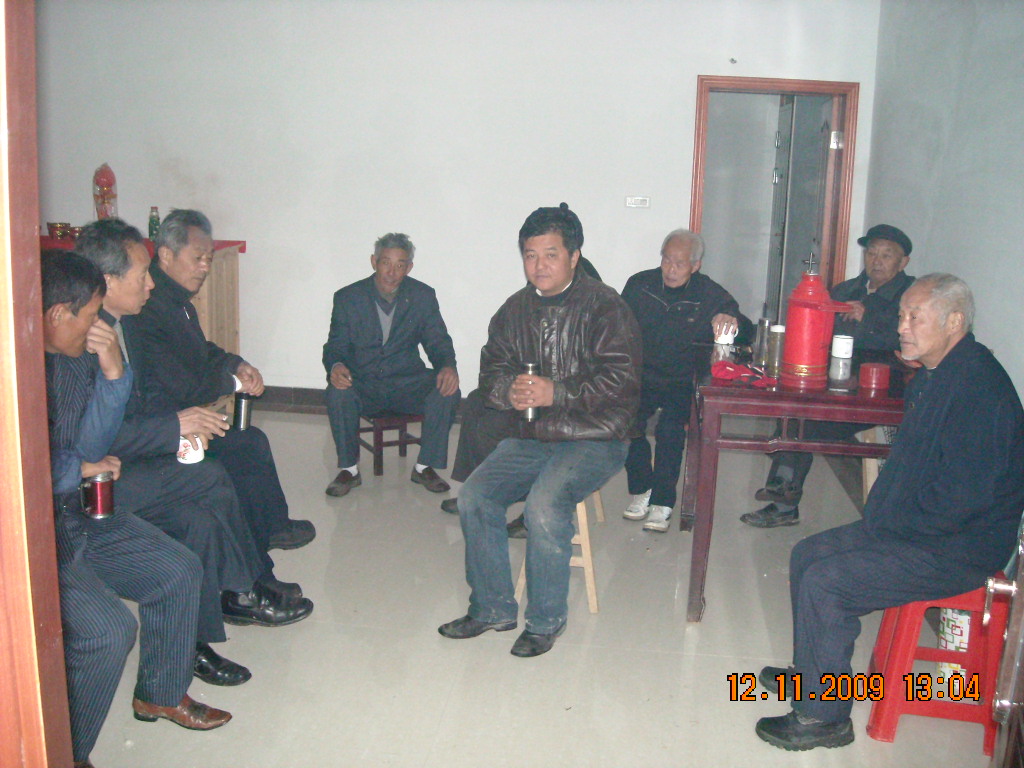 手纹堂会长汪显海与大家畅谈建祠经过