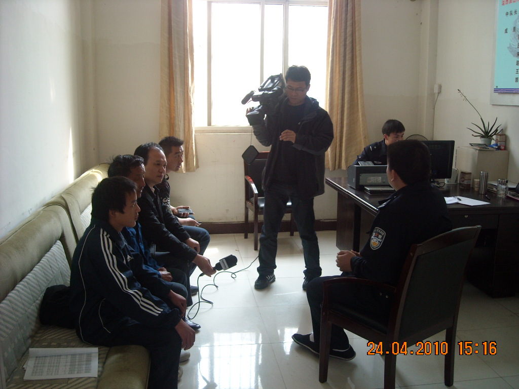 在与电视台采访时我们与记者说都是我们汪氏宗网发挥巨大作用