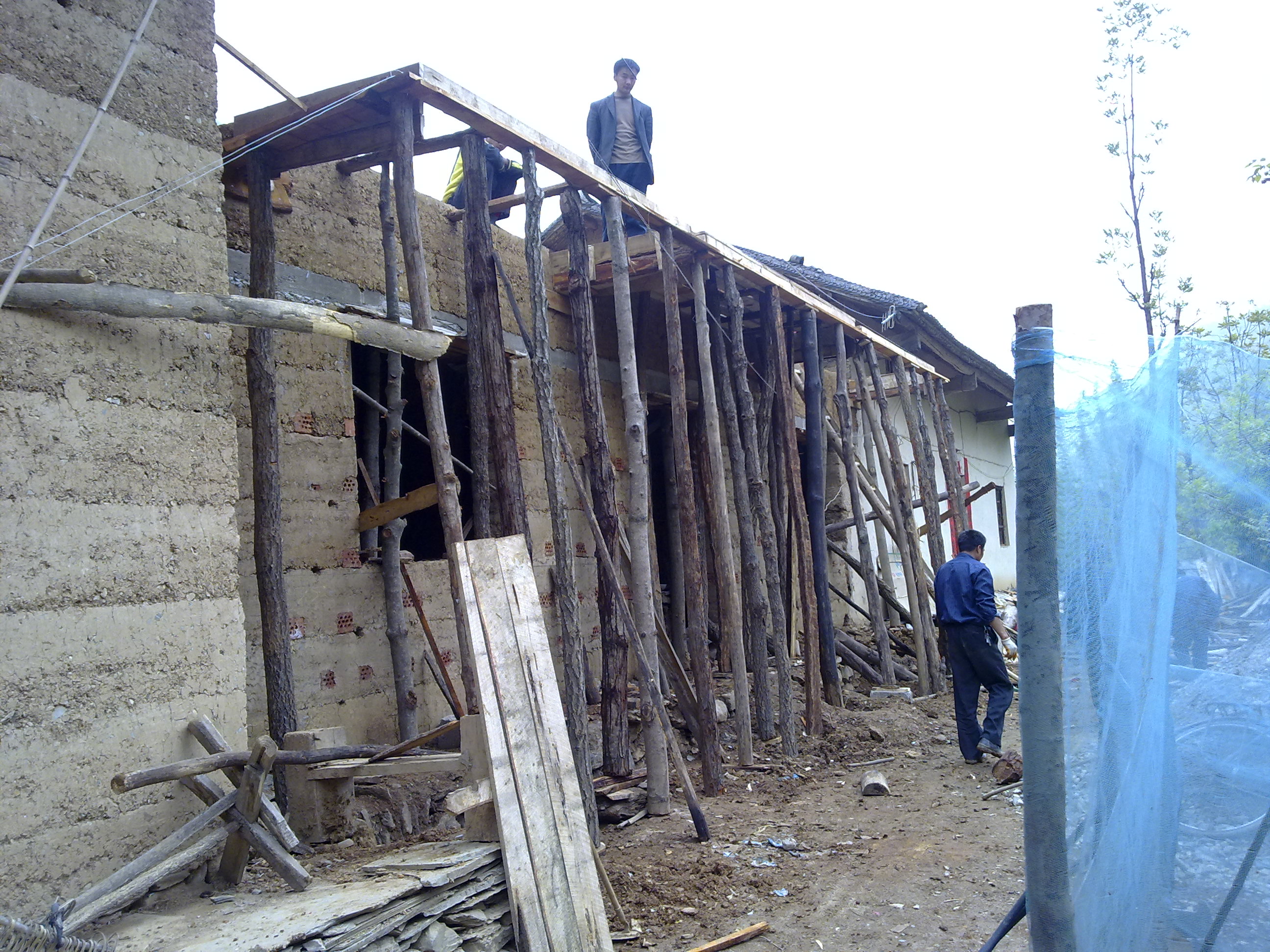 汪光新家造新房