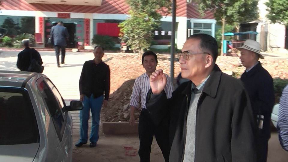 调整大小 uvs091006-010.jpg