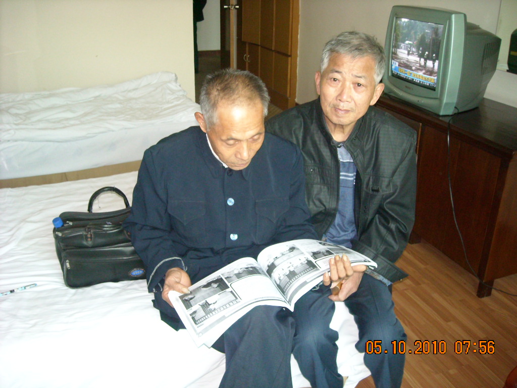 汪远谦仙桃三达公处哲公后裔讲：电子刊知道汪家有个宗亲网，叫女儿印了二百份传播汪氏故事经过