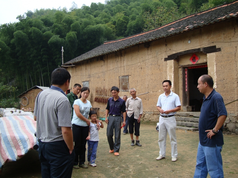 9.17"爱心之旅纪实报道