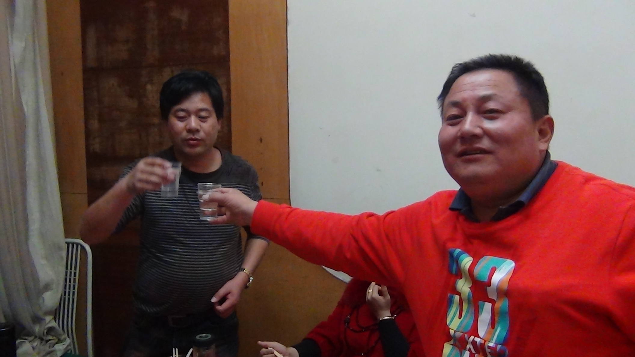 家兵叔叔一路开车辛苦道生和你来一杯[白云边九年陈酿]