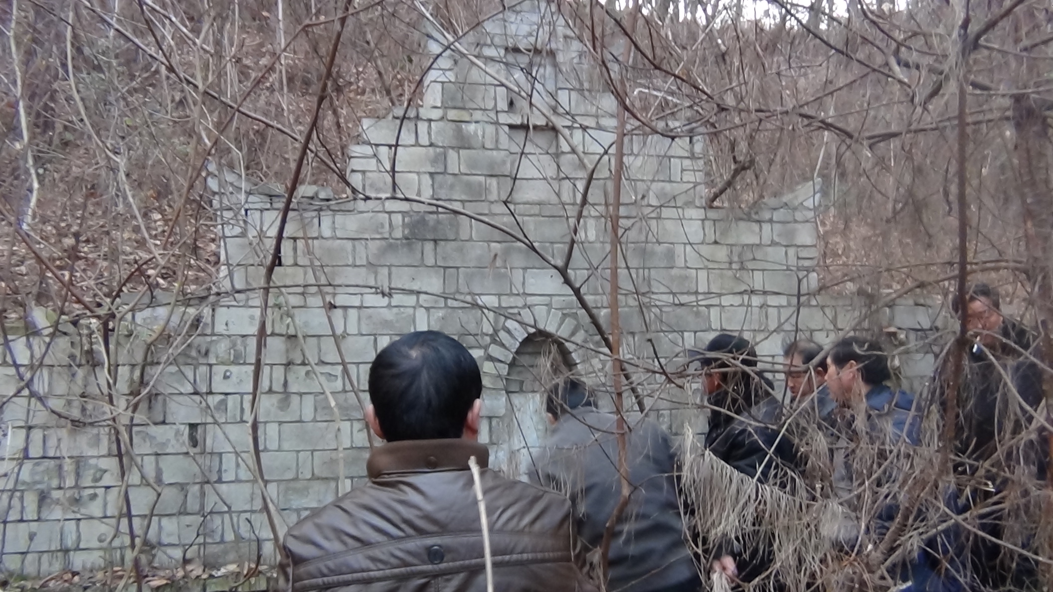 迁罗始汪氏六十五世承义公墓地