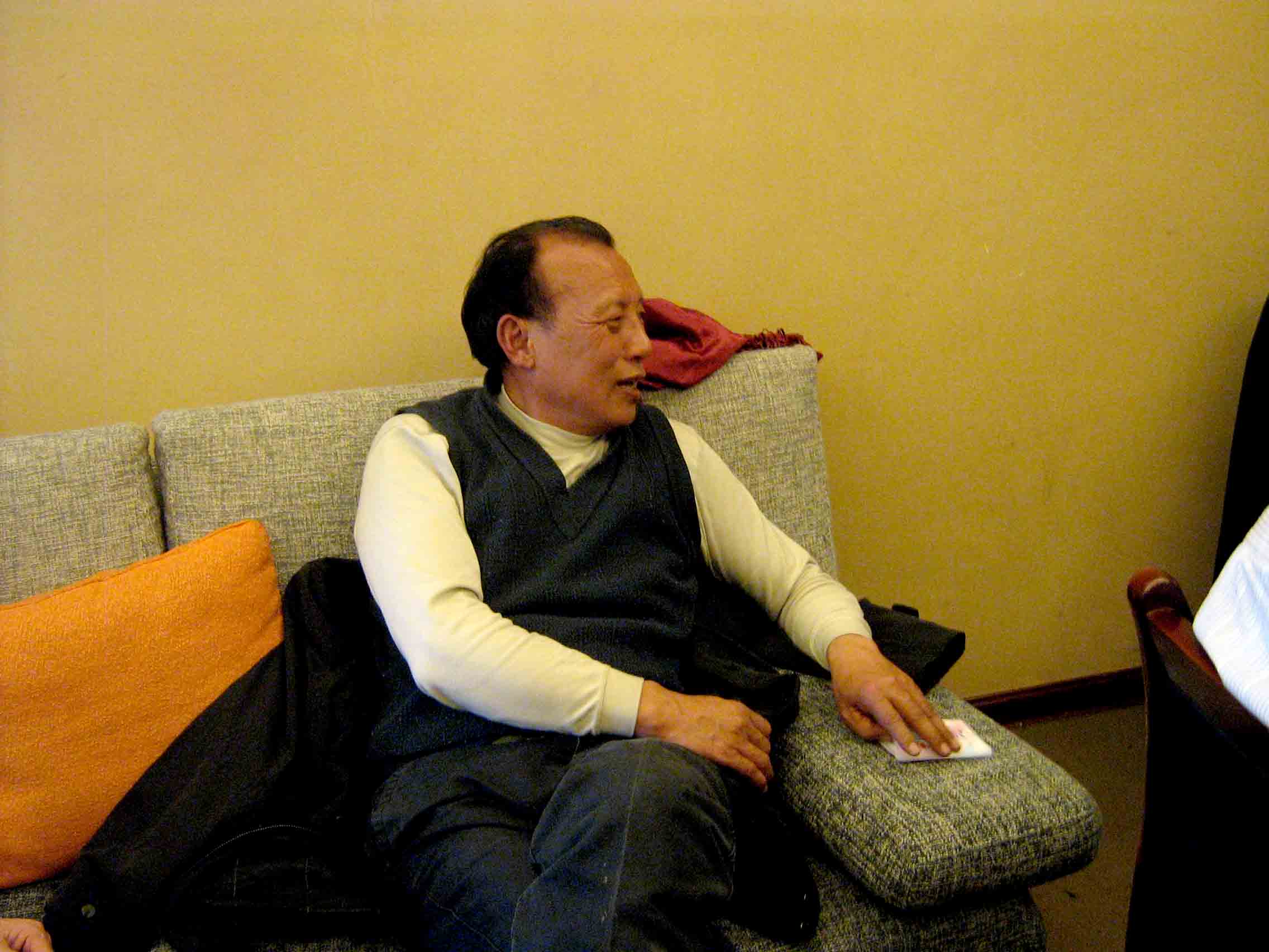 汪大雷 97世，常份