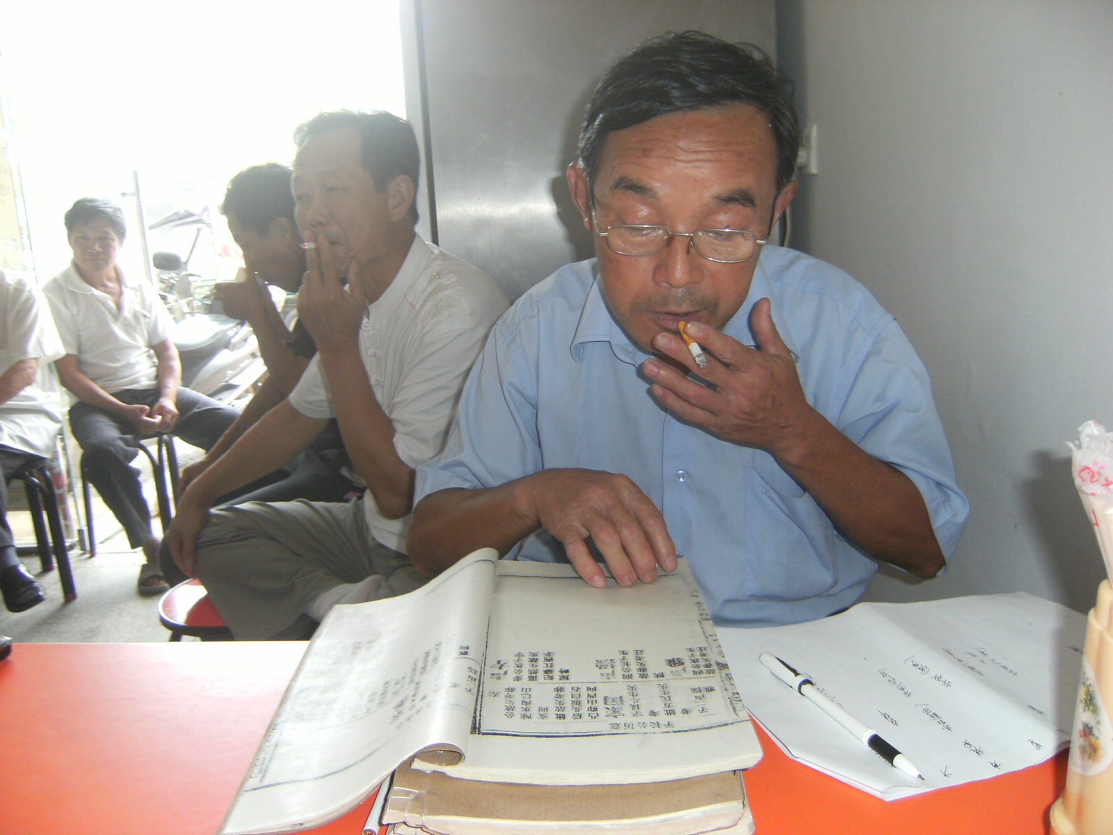 汪家顺看大义公支谱的有关资料