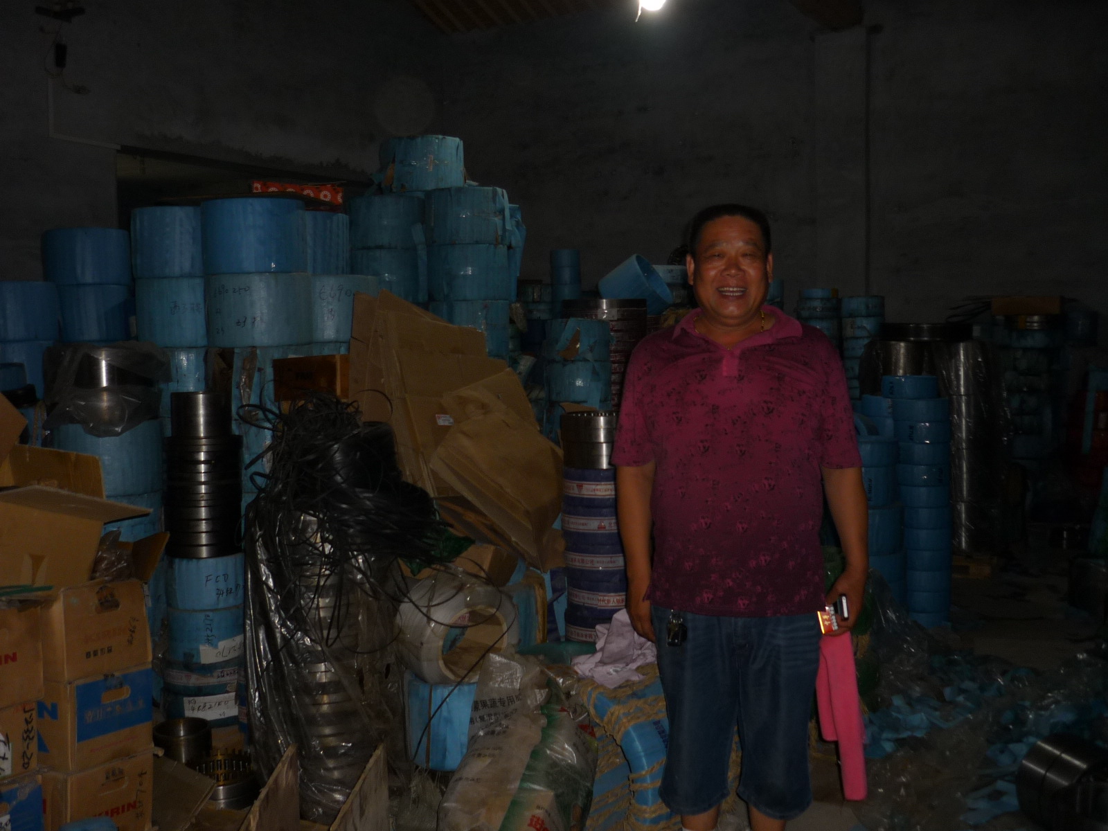 汪文福销售各型号轴承联系电话：13906352808欢迎各位宗亲垂询！