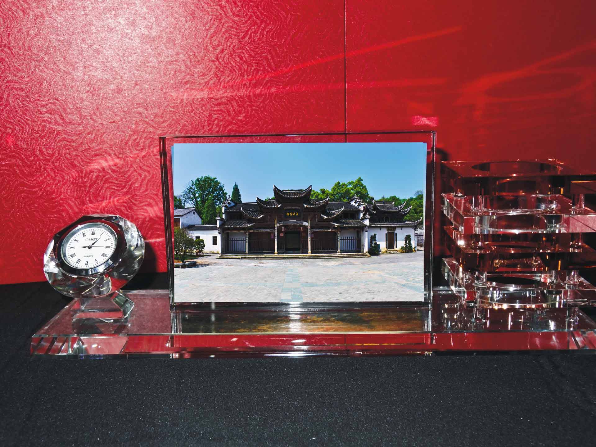 新设计的三件套水晶样品