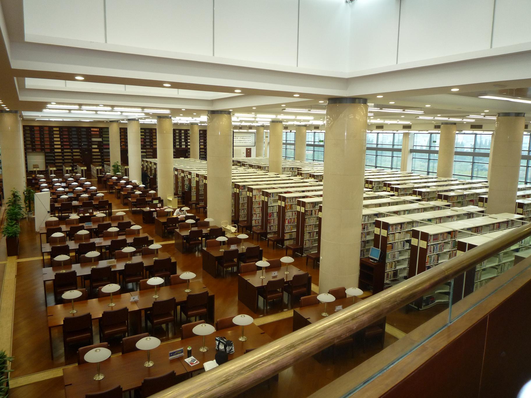 杭州图书馆阅览室