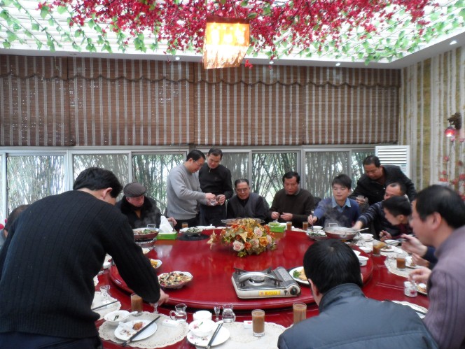 我叔叔敬封林行长酒