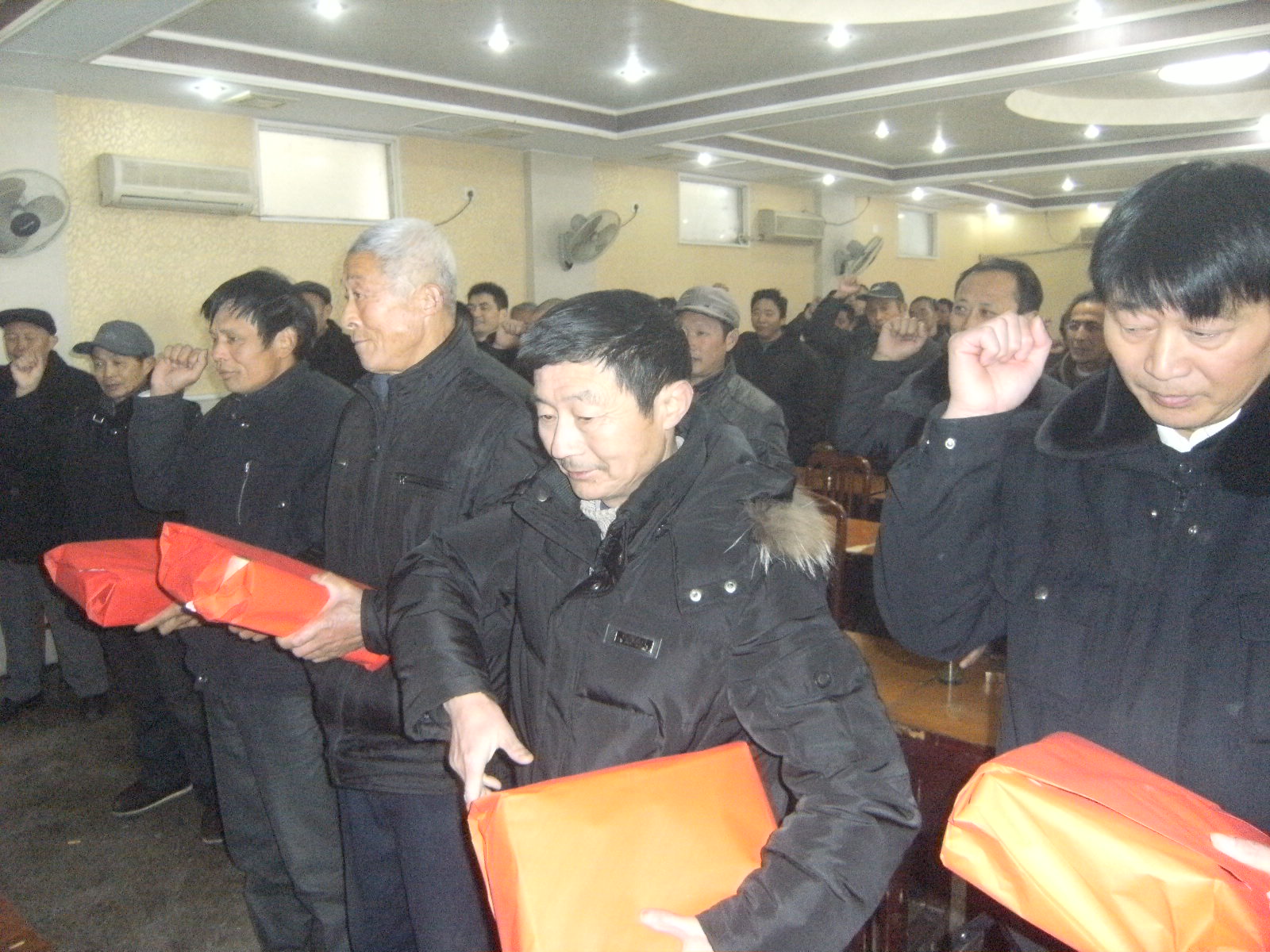 太湖汪氏少泉公支五修宗谱发谱庆典图片 028.jpg