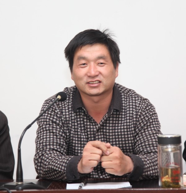 汪雷先生做为筹备会会长发表演讲