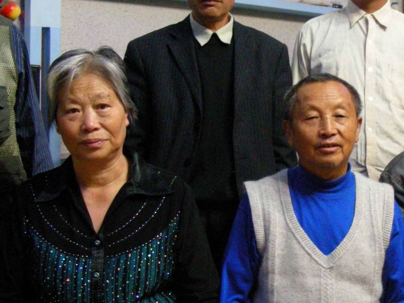 她,一生都在默默无闻,无私奉献 (常务副理事长汪诗明和夫人高克琴合影)